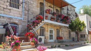 Rosary Sister Guest House Ein Karem